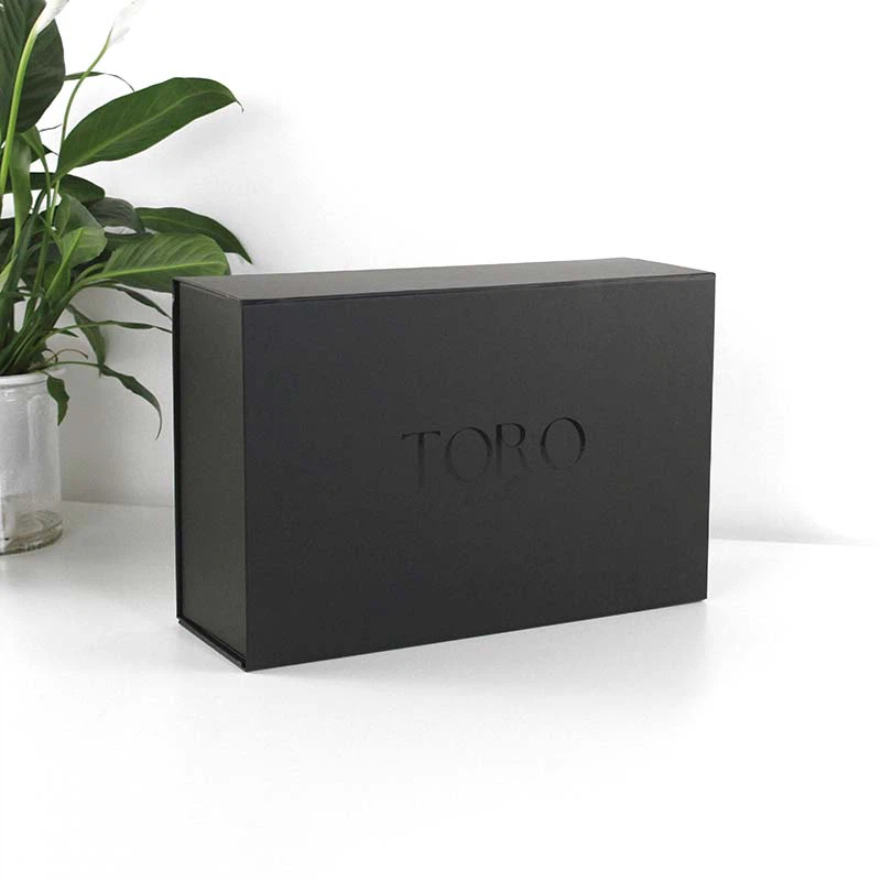 folding box with magnetic closure 4 folding box with magnetic closure 4