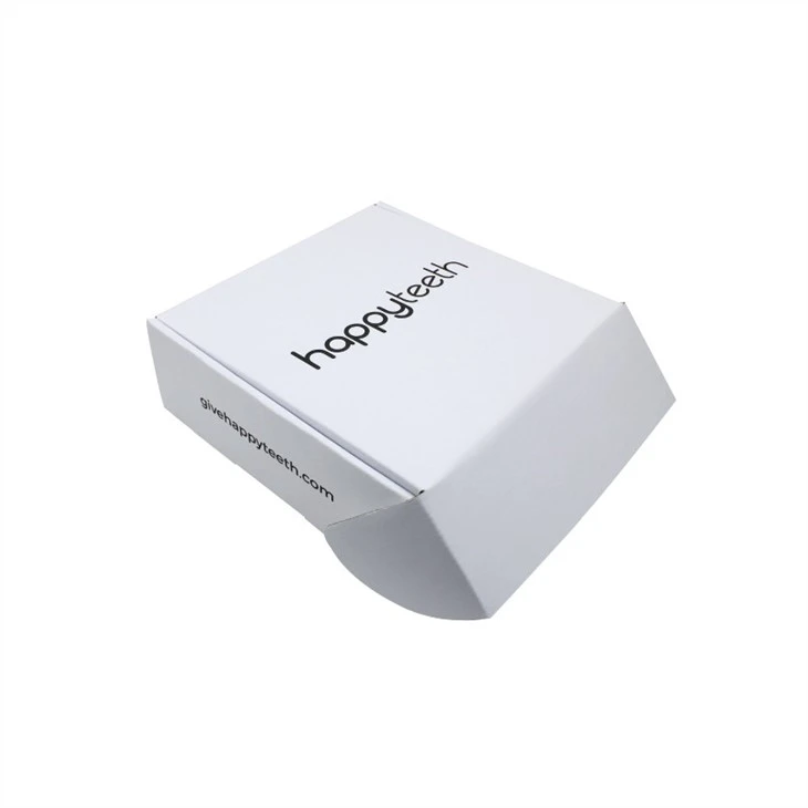White Cardboard Boxes Shipping Packaging